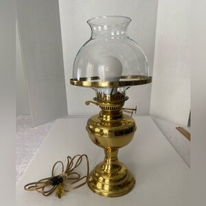 Vintage Brass Electric Table Lamp/Glass Shade 40”